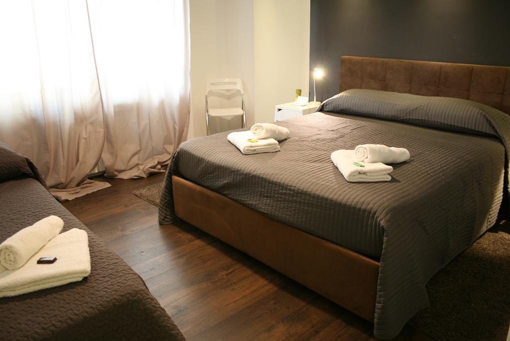 Domi Apartments Wellness Pompei Phòng bức ảnh